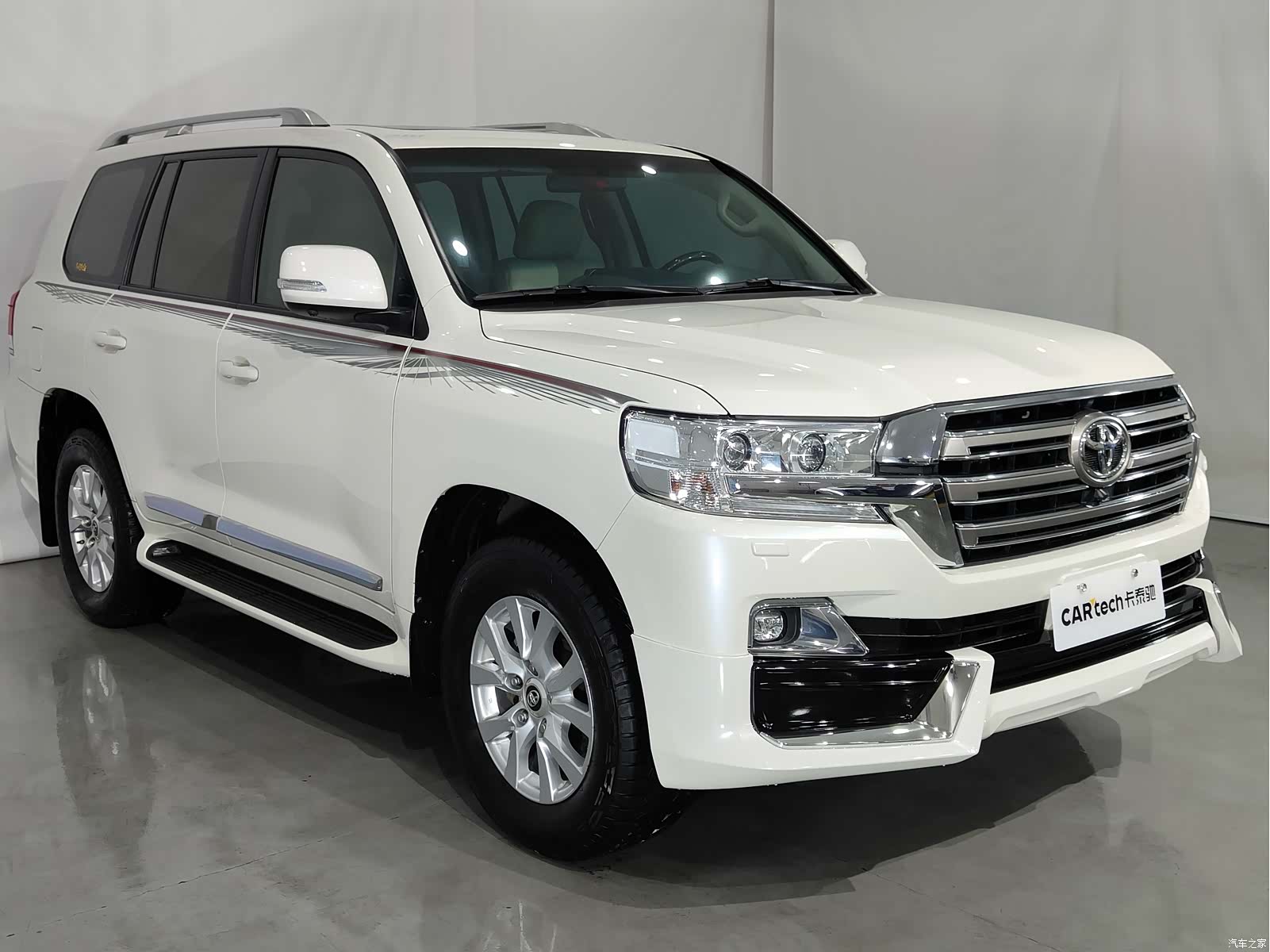 Toyota Land Cruiser, 2020 3