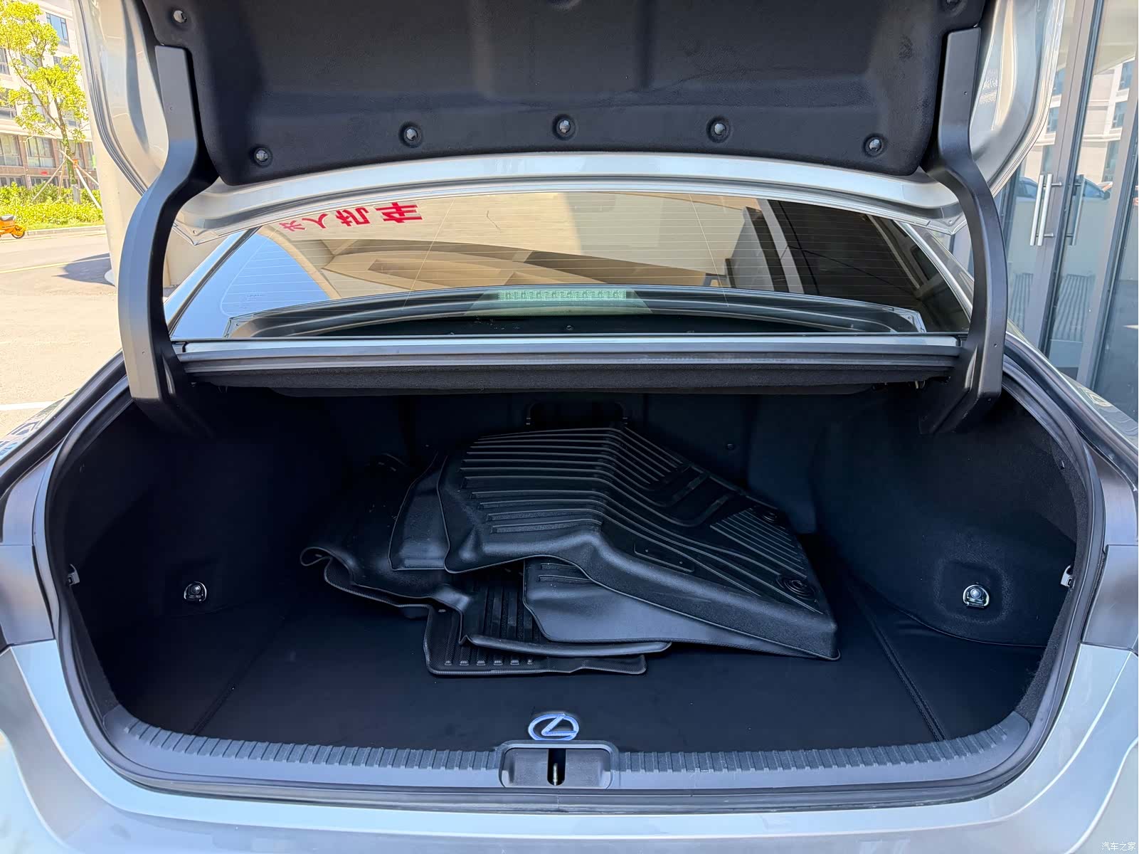 Lexus ES, 2024 18