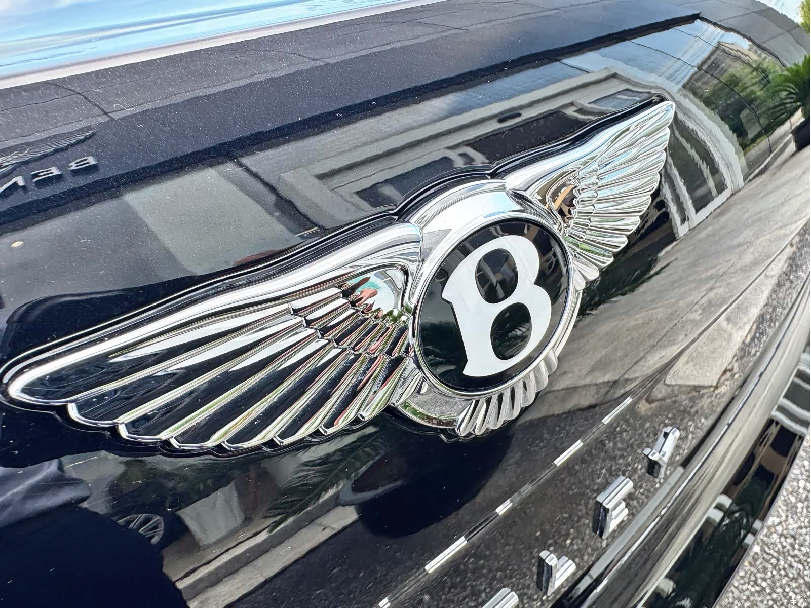 Bentley Flying Spur, 2026 17