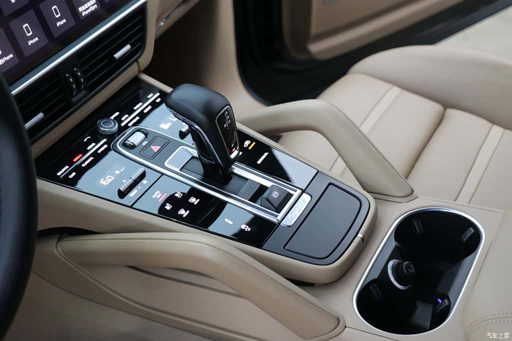 Porsche Cayenne, 2021 16