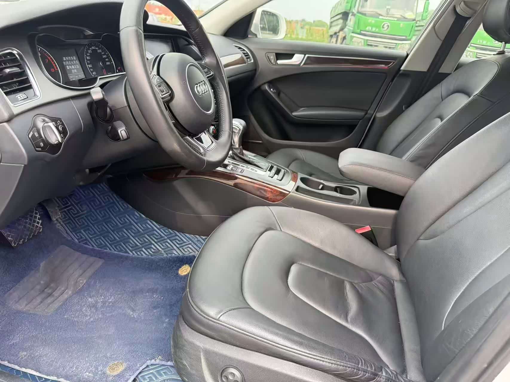 Audi A4L, 2014 4