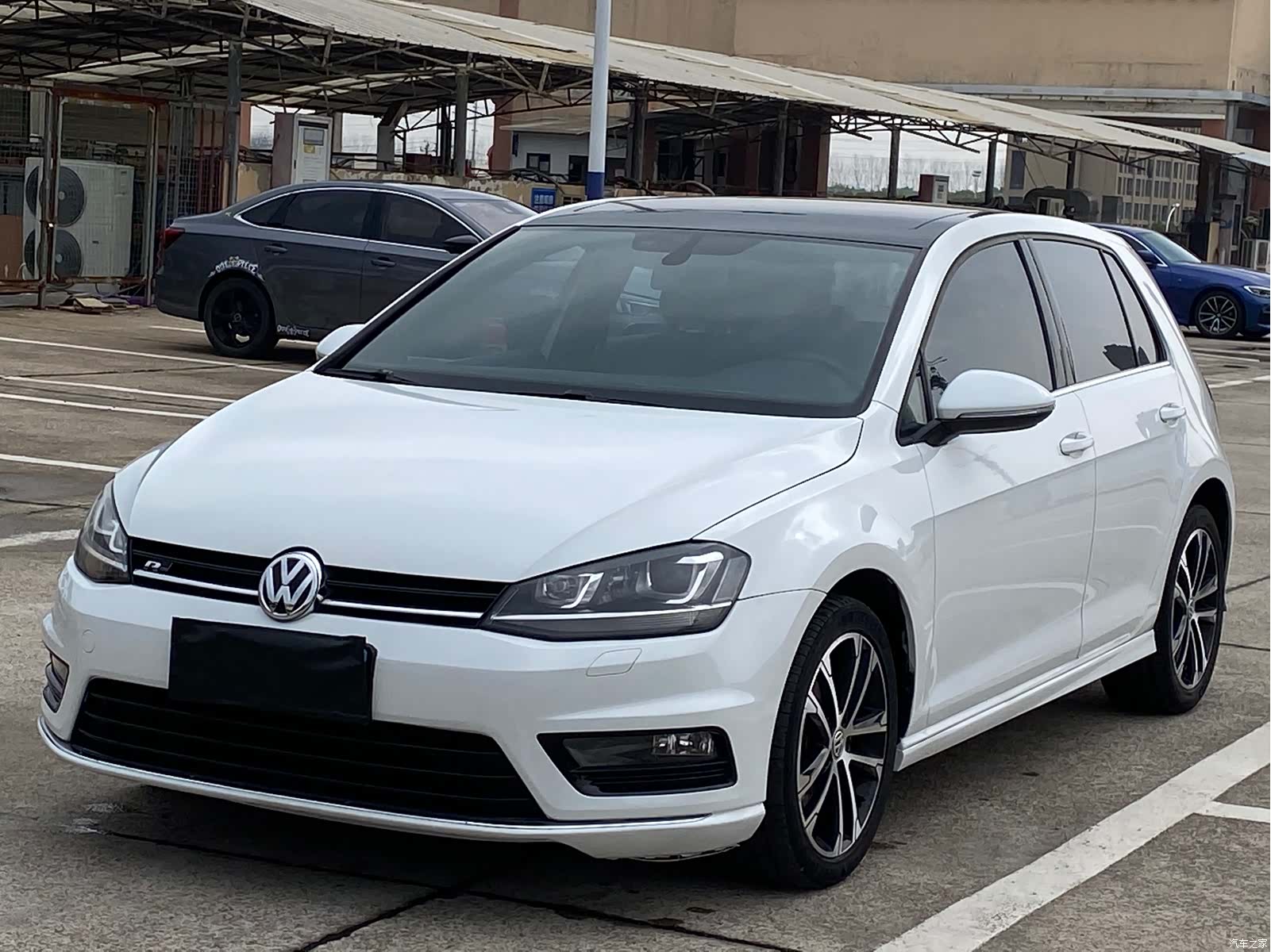 Volkswagen Golf, 2016 1