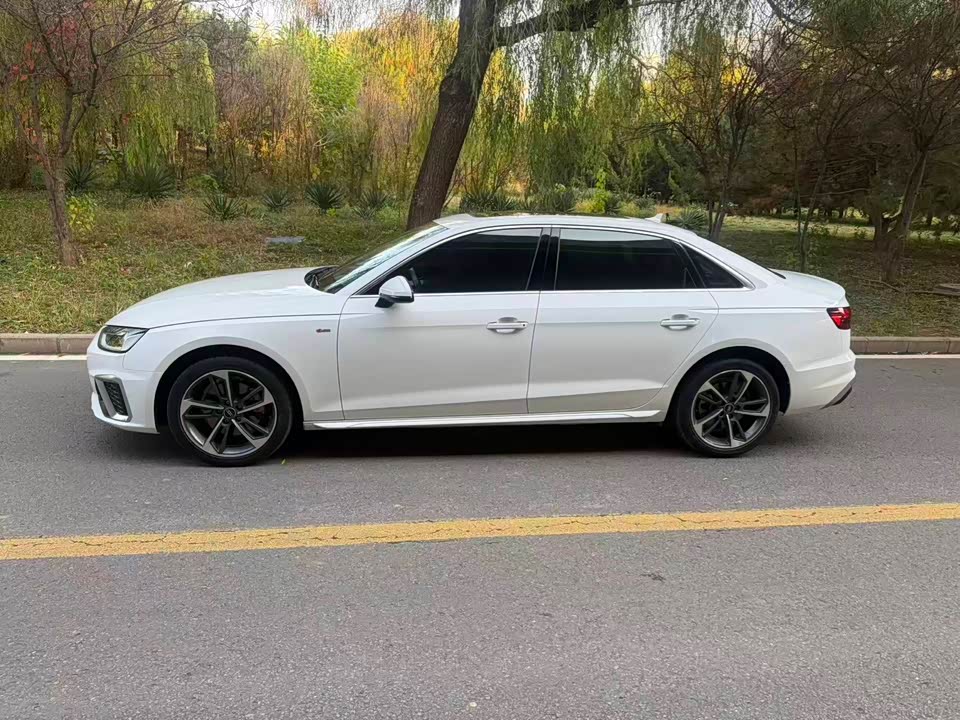 Audi A4L