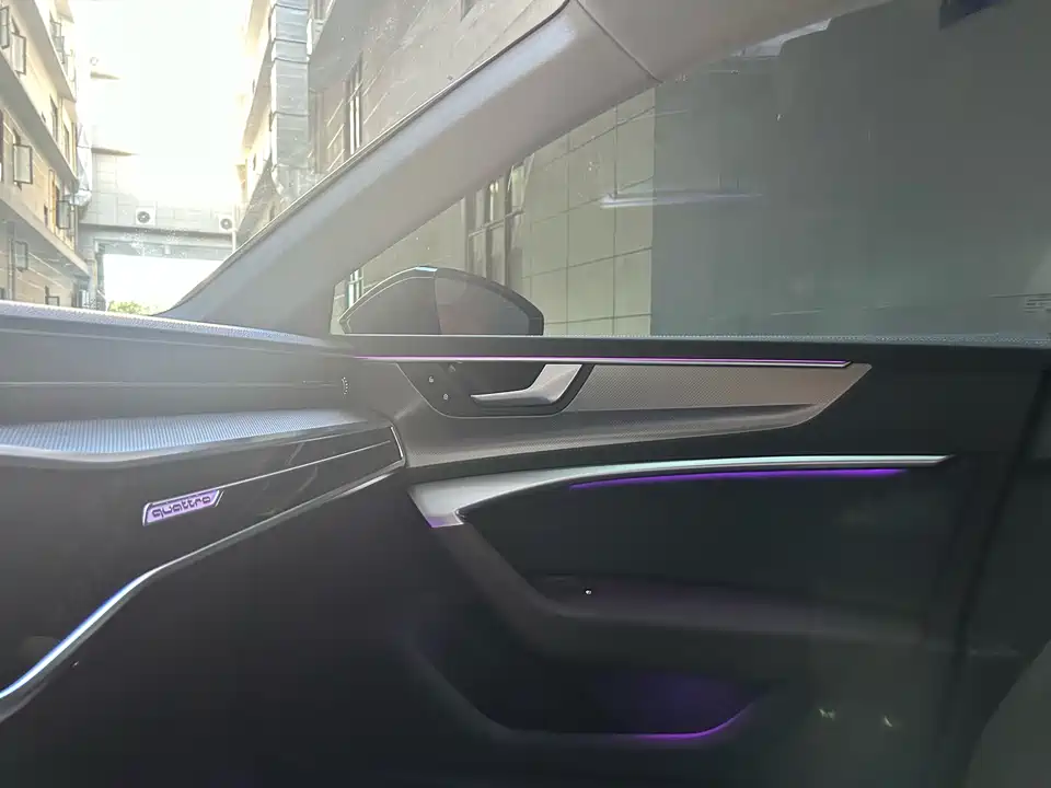 Audi A7L Audi A7L