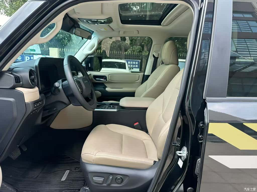 Toyota Prado, 2024 все фото