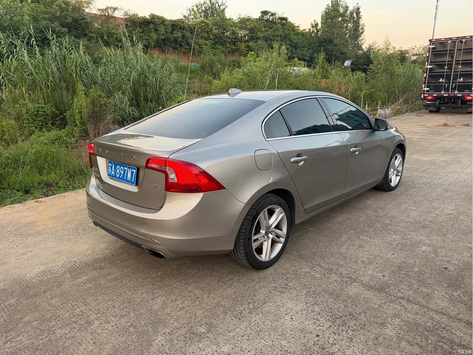 Volvo S60, 2015 8