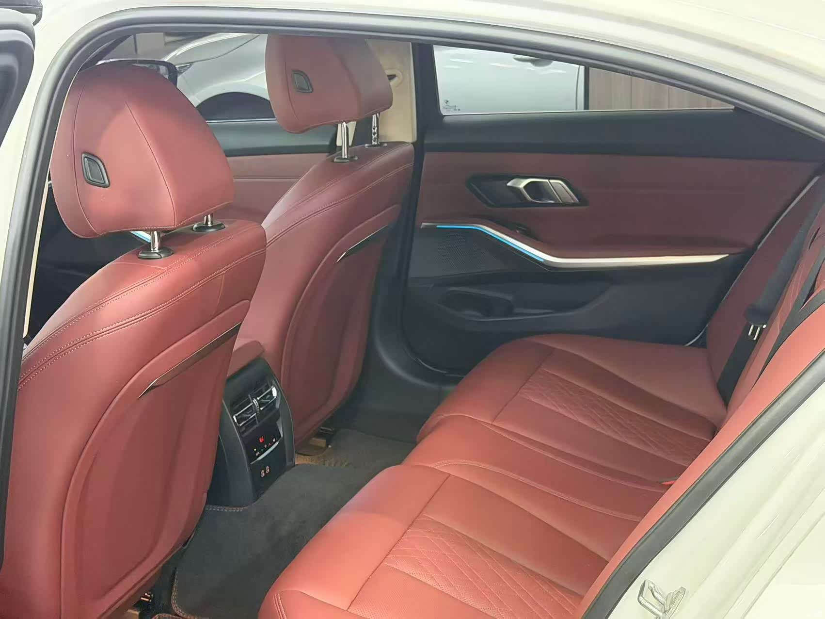 BMW 3 Series, 2023 8