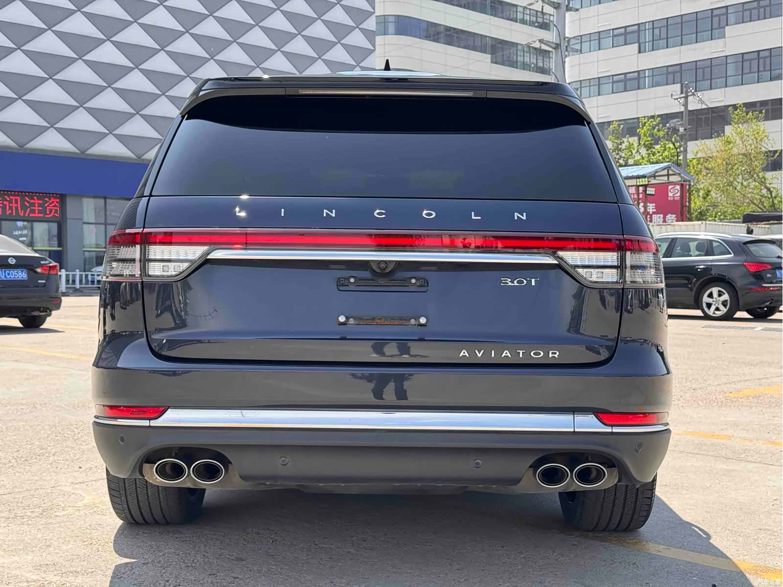 Lincoln Aviator, 2021 все фото