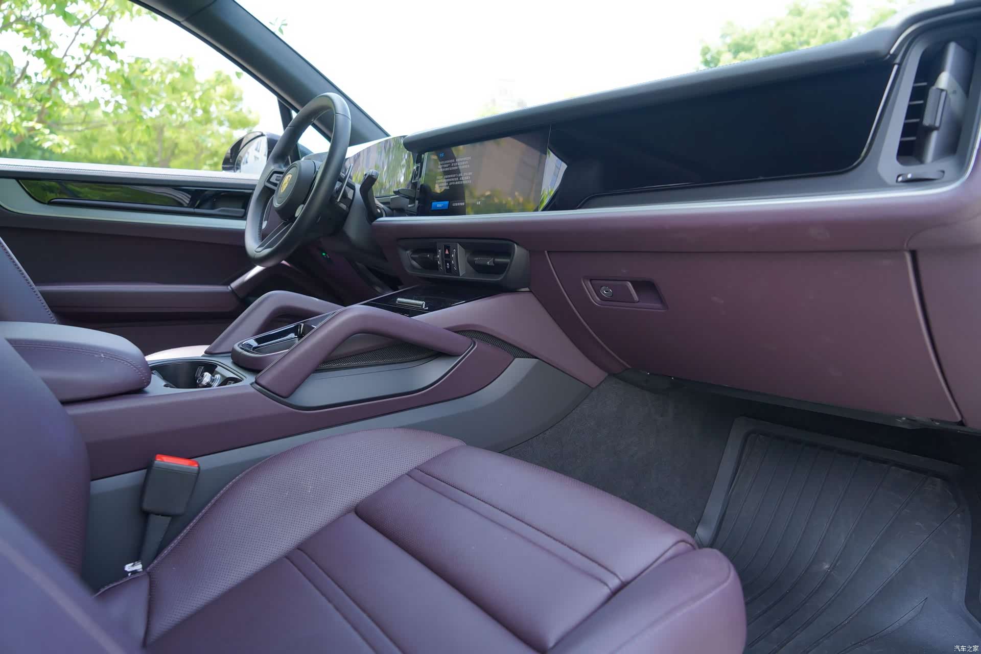 Porsche Cayenne, 2025 8