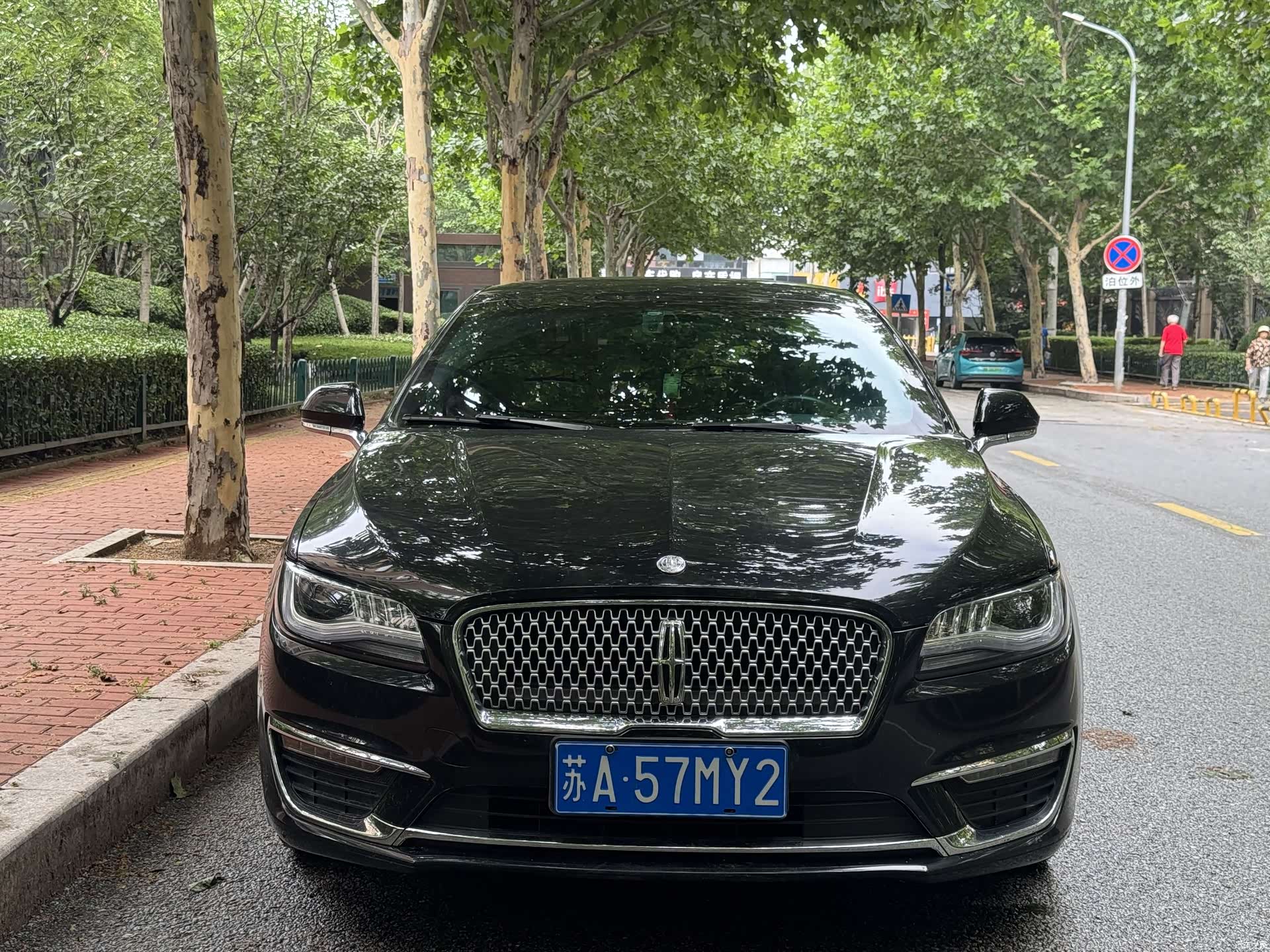Lincoln MKZ, 2020 2