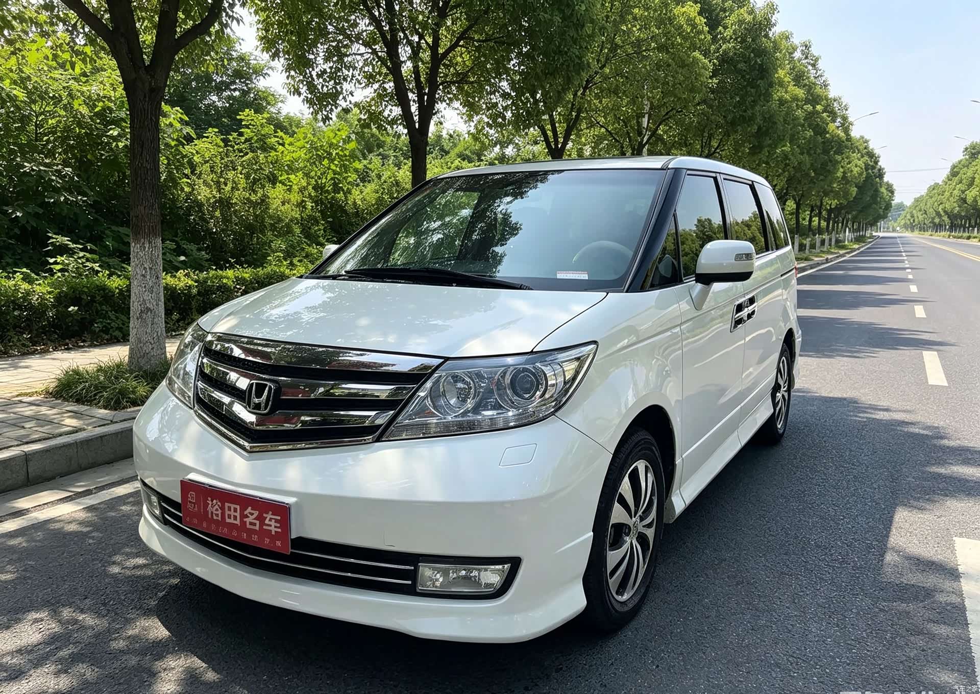 Honda Elysion, 2016 1