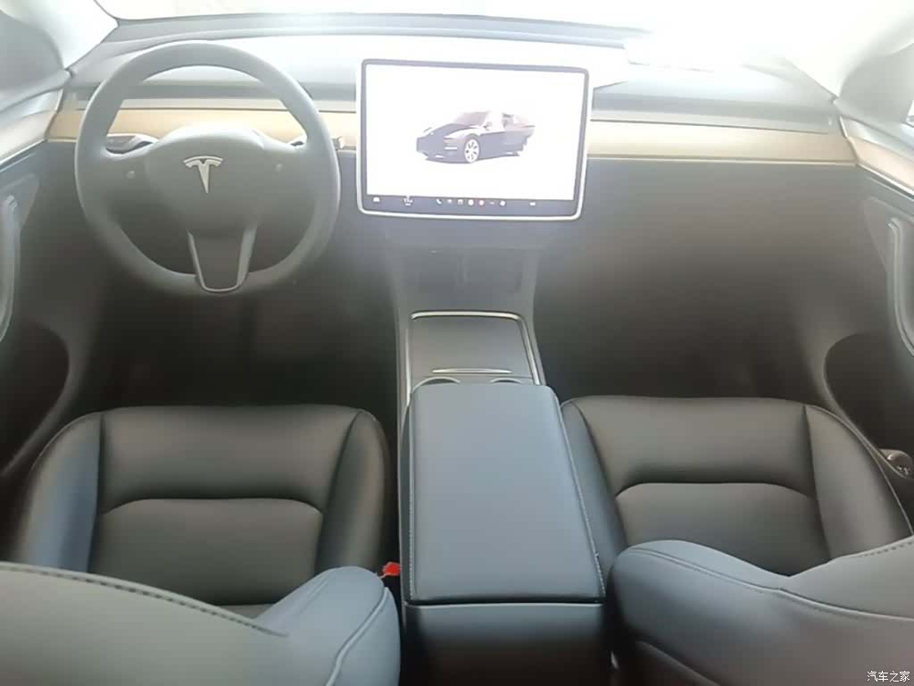 Tesla Model Y, 2023 10