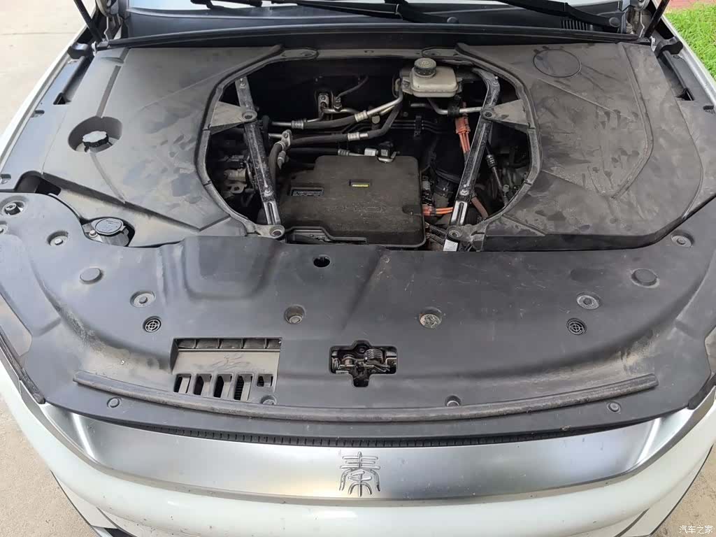BYD Qin, 2023 17