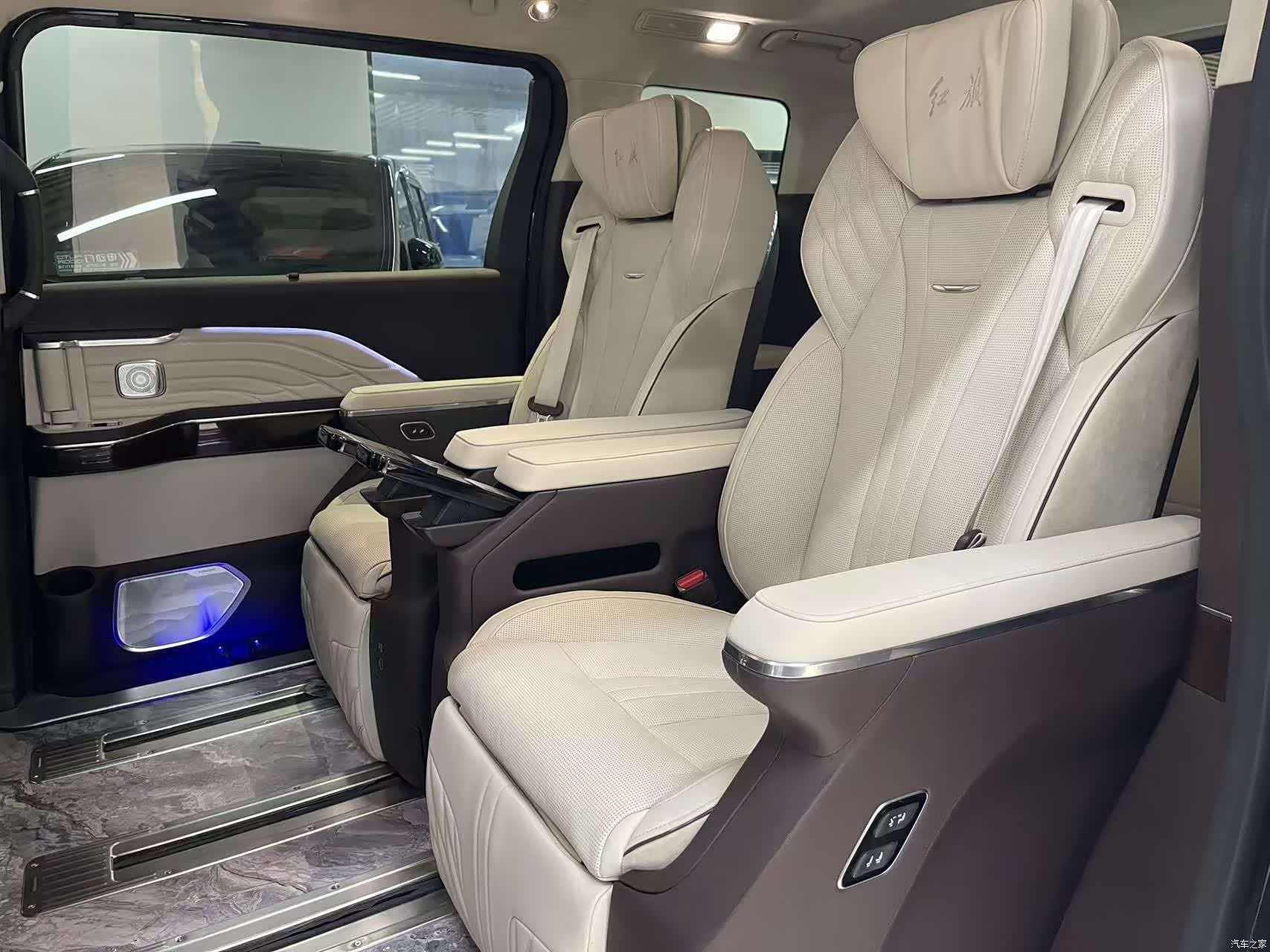 Hongqi HQ9, 2022 9