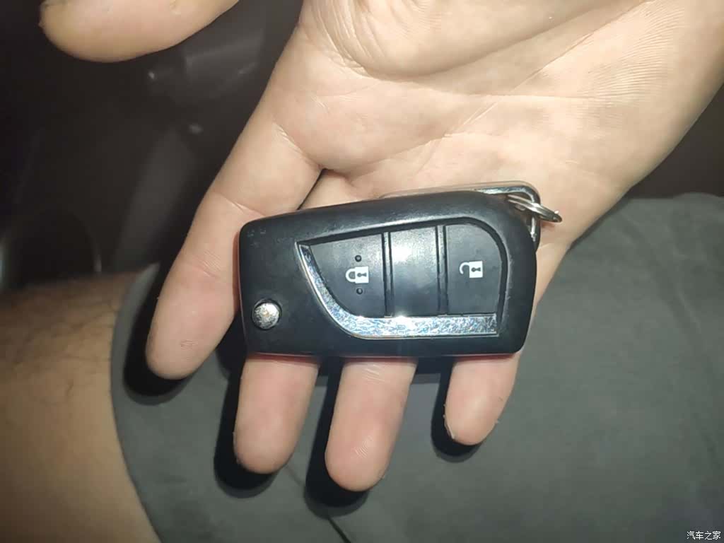Toyota RAV4, 2016 17