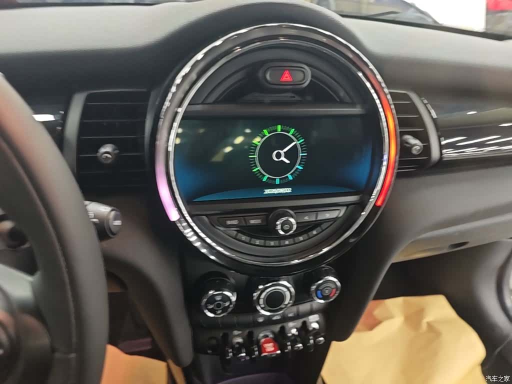 Mini Cooper, 2018 13