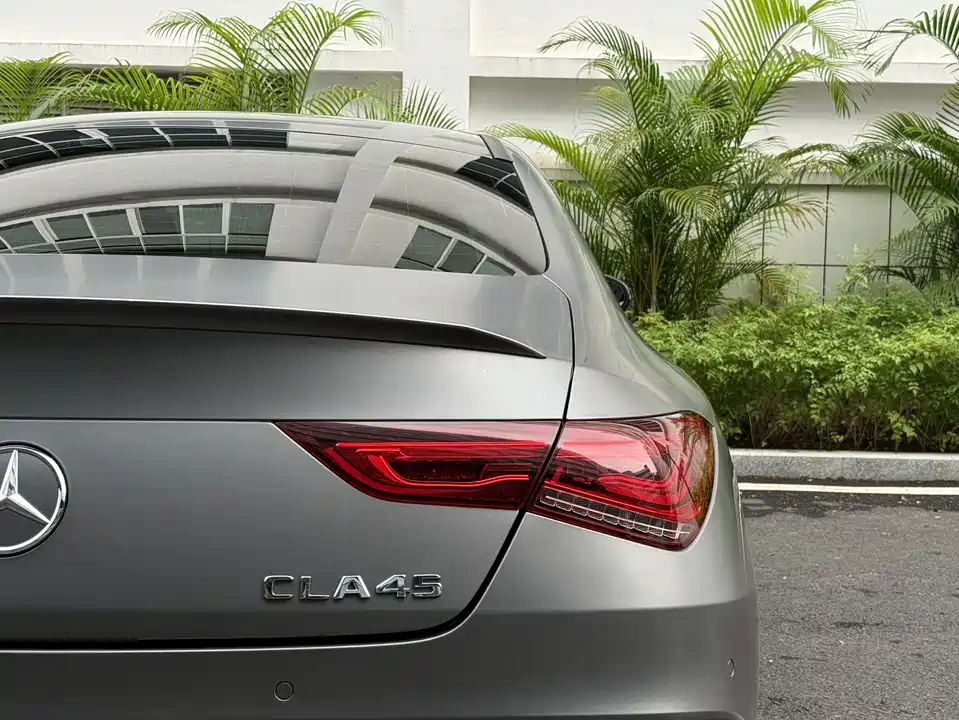 Mercedes-Benz CLA AMG