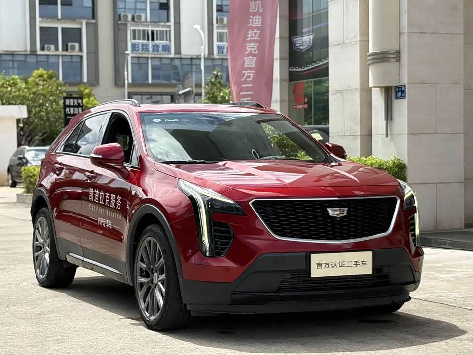Cadillac XT4