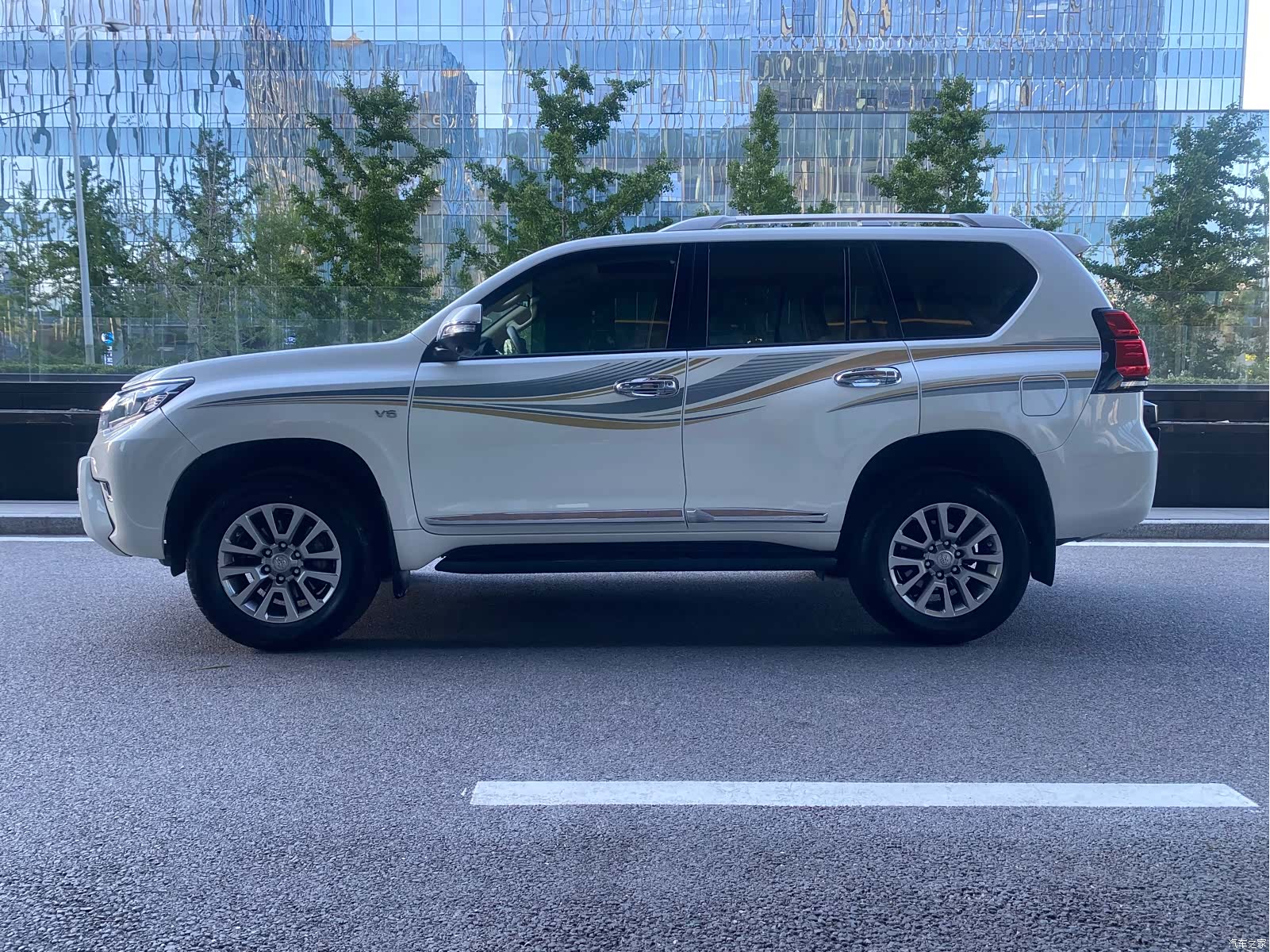Toyota Prado, 2018 все фото