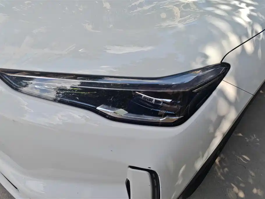 Geely Galaxy Galaxy E5