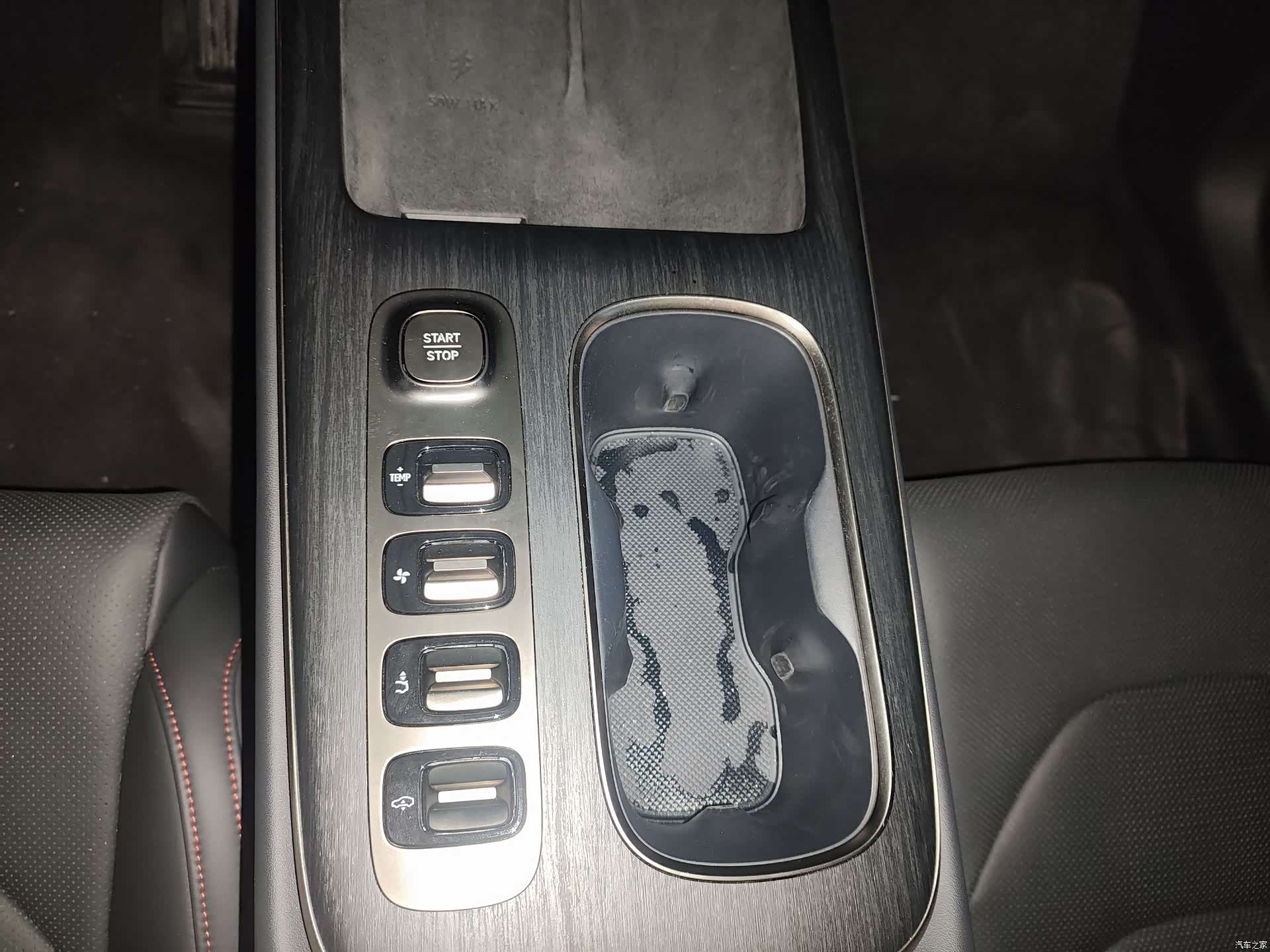 Xiaomi SU7, 2024 7