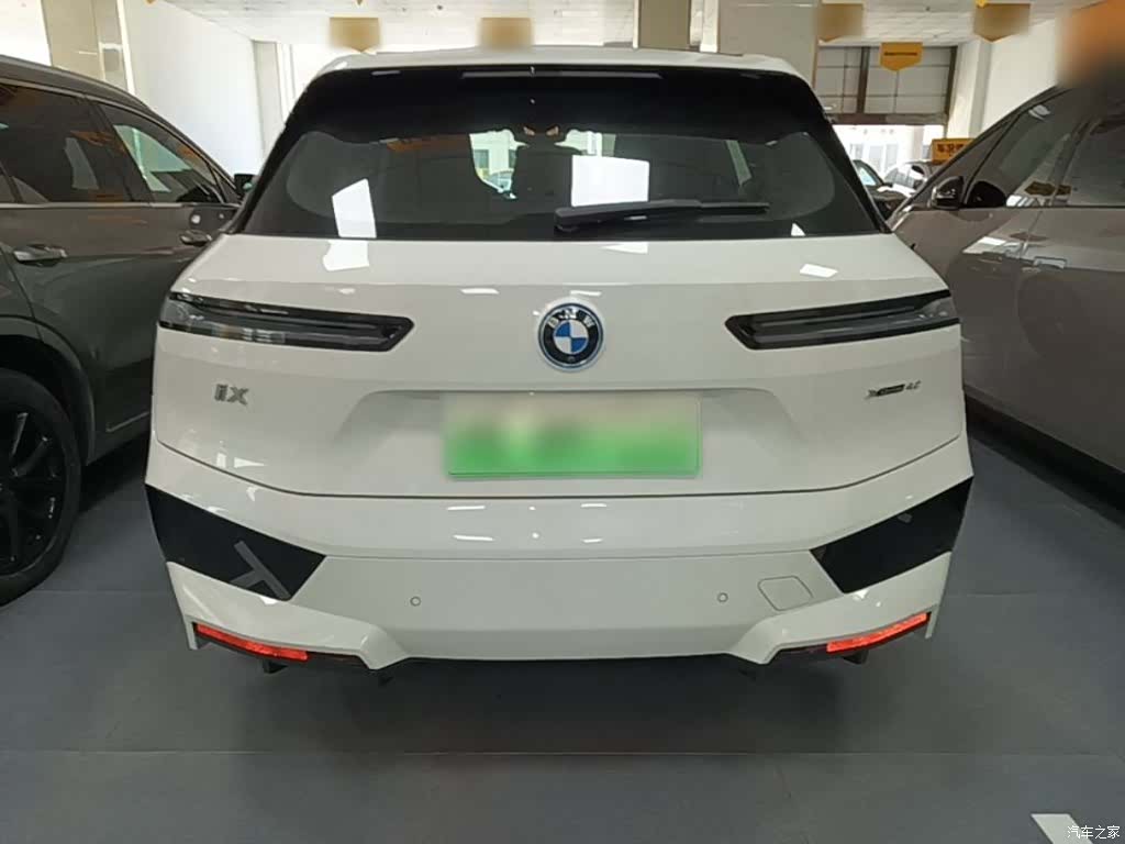 BMW iX, 2022 6