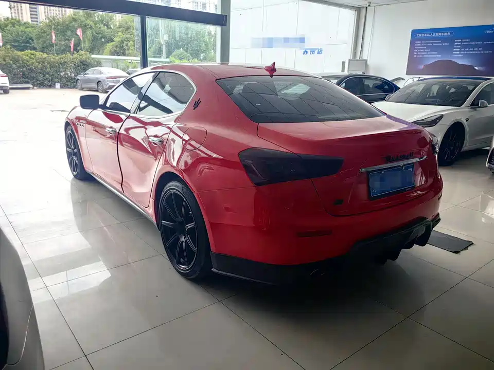 Maserati Ghibli