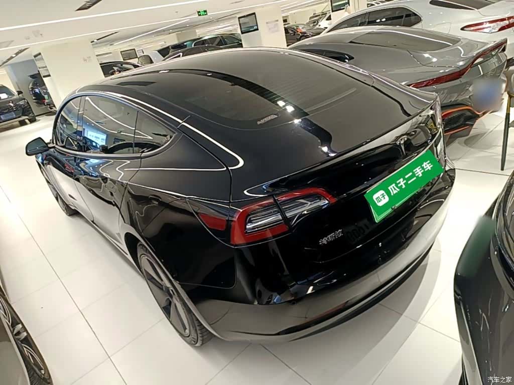 Tesla Model 3, 2021 все фото