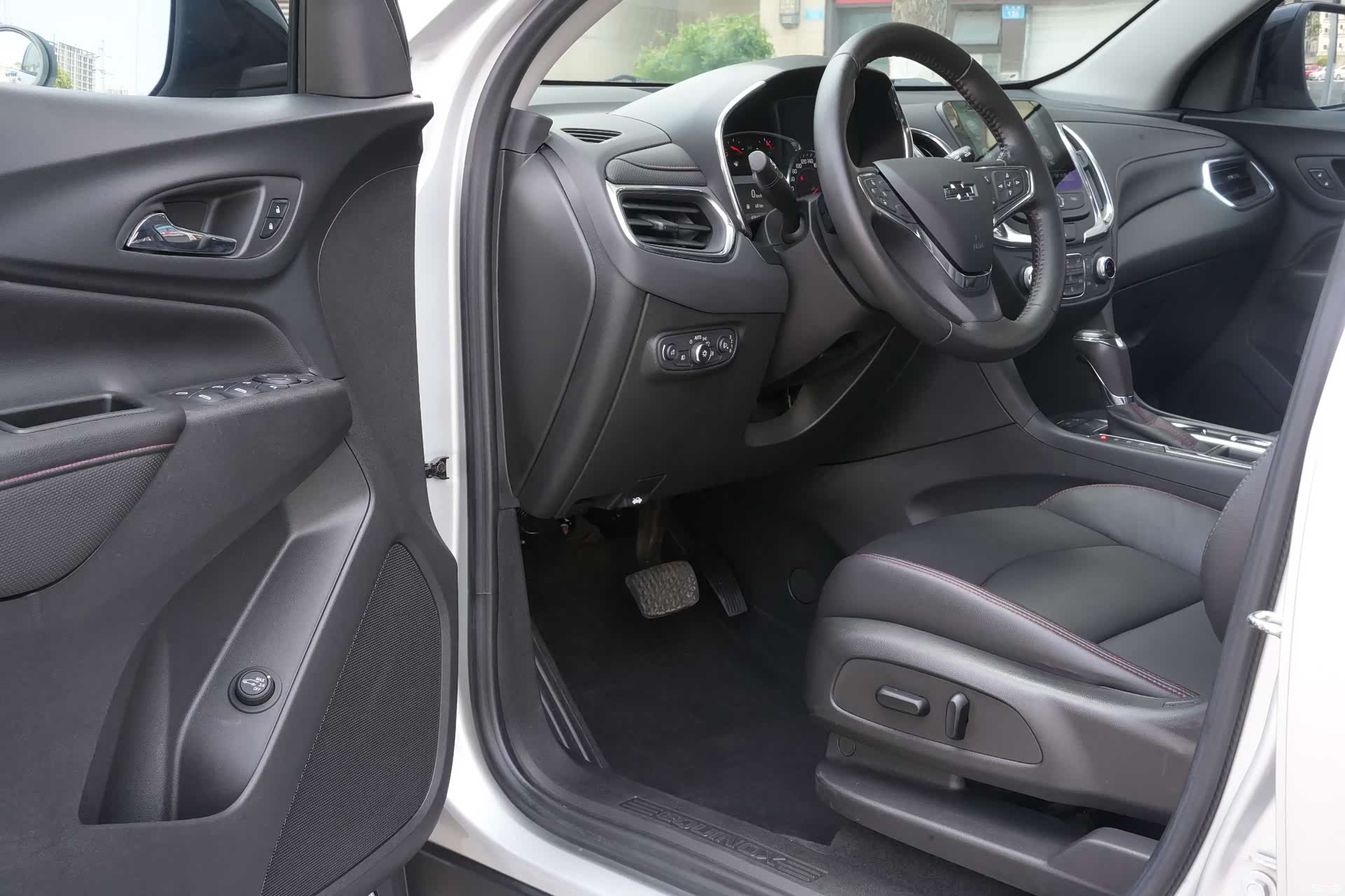 Chevrolet Equinox, 2020 16