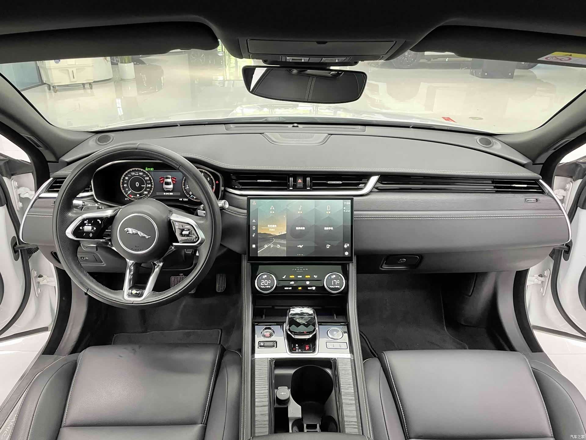 Land Rover P250, 2021 4