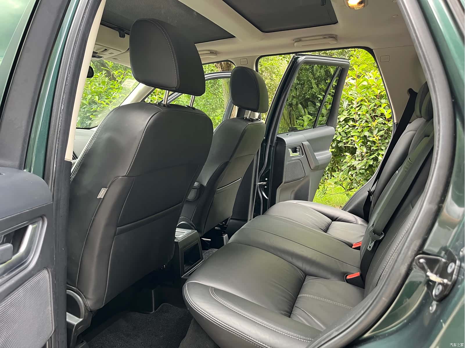 Land Rover SD4, 2011 все фото