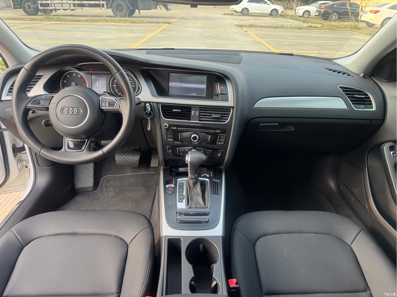 Audi A4L, 2013 11