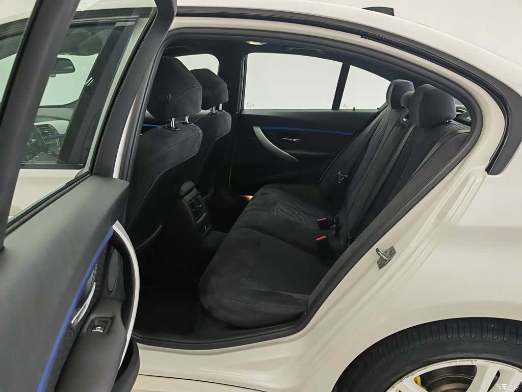 BMW 3 Series, 2018 15