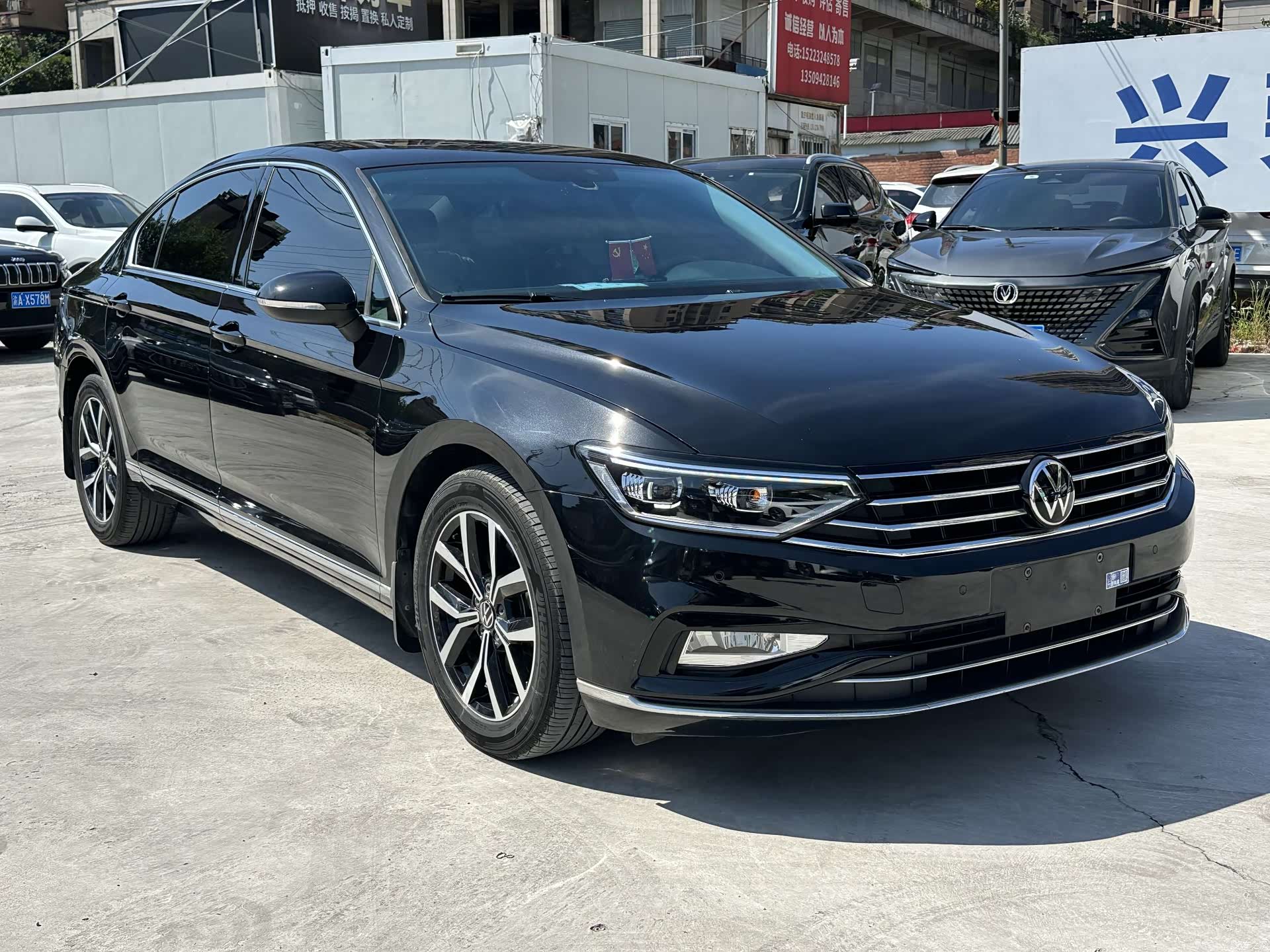 Volkswagen Magotan, 2021 3