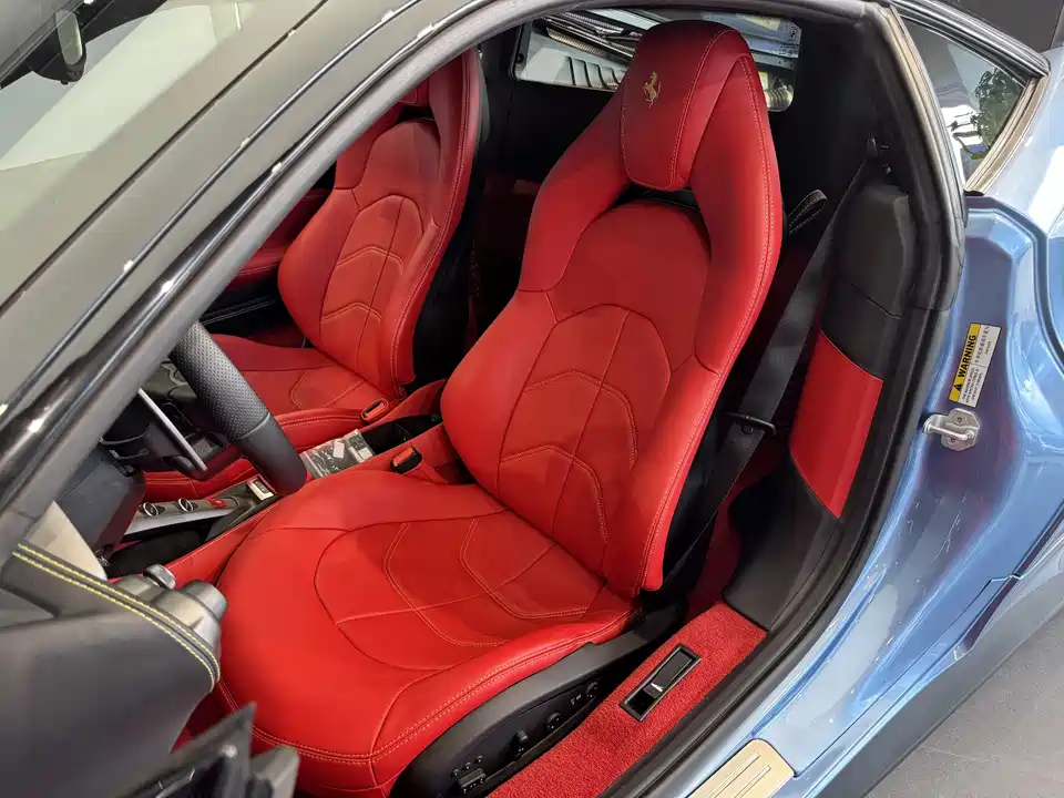 Ferrari 488