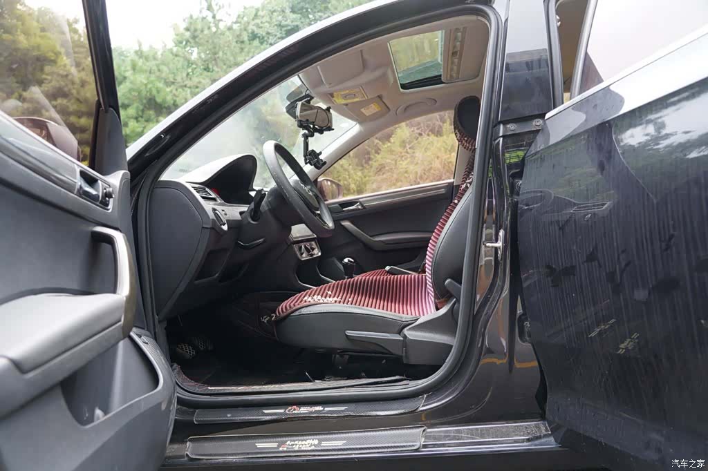 Volkswagen Santana, 2017 4