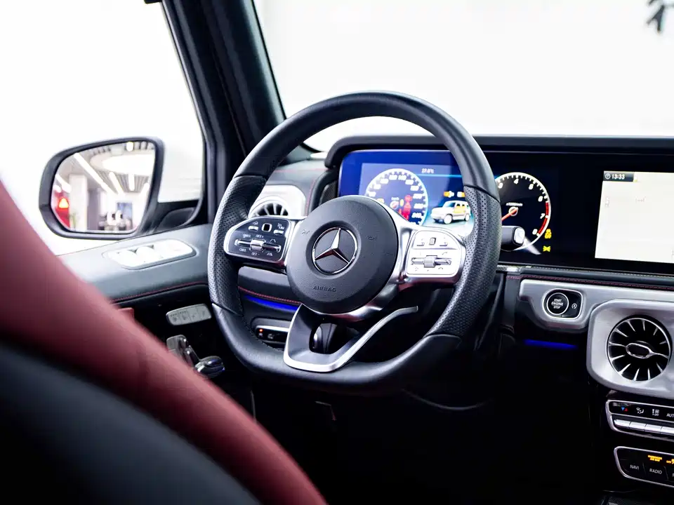 Mercedes-Benz G-class