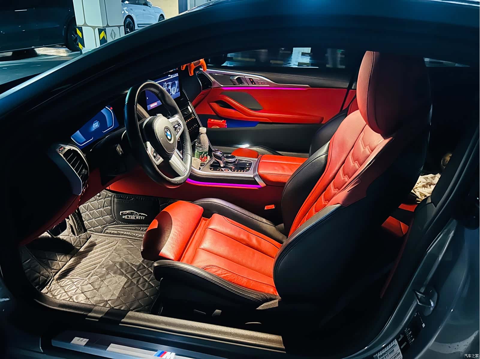 BMW 8 Series, 2024 7