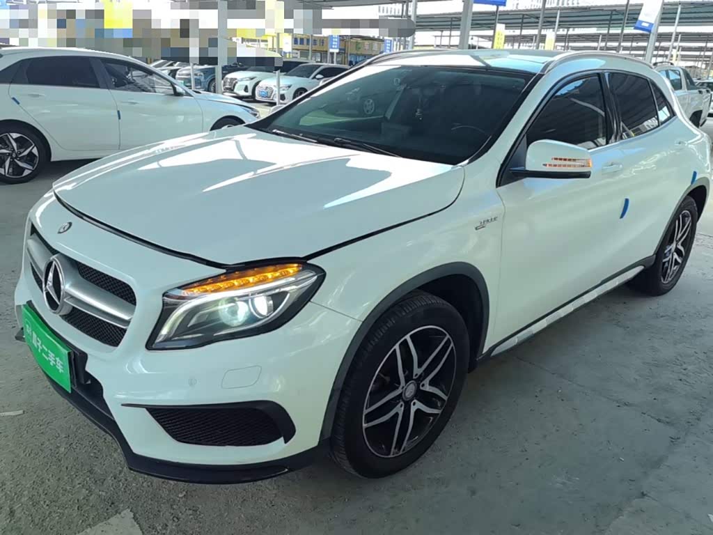 Mercedes-Benz GLA