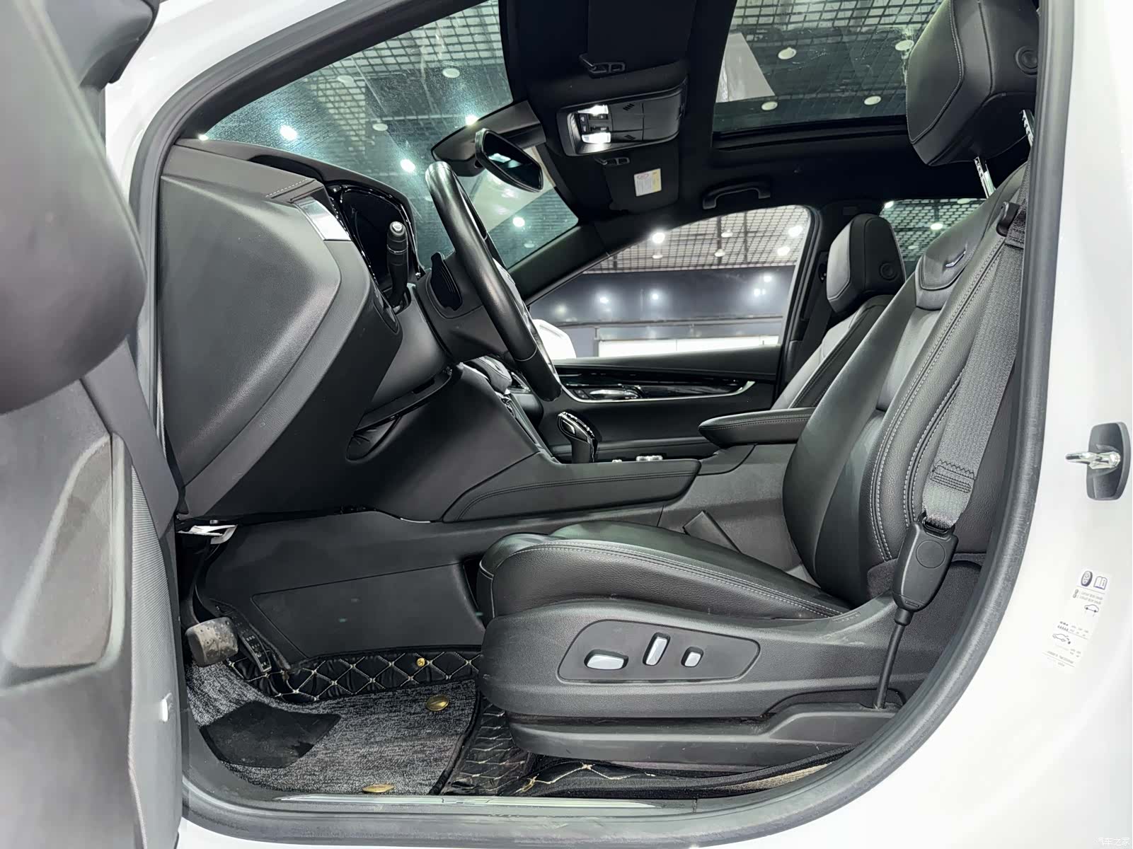 Cadillac XT5, 2023 9