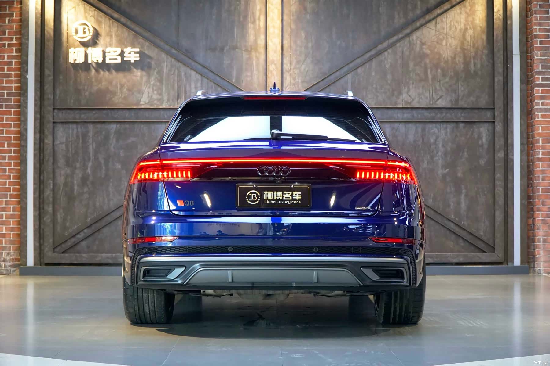 Audi Q8, 2019 3