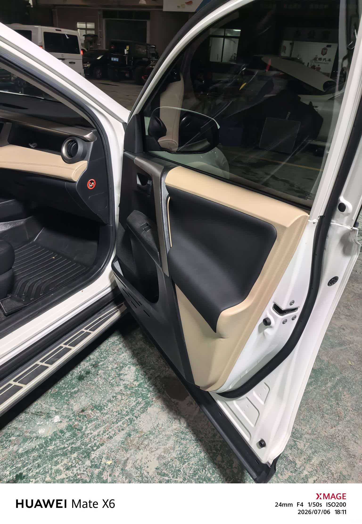 Toyota RAV4, 2015 14
