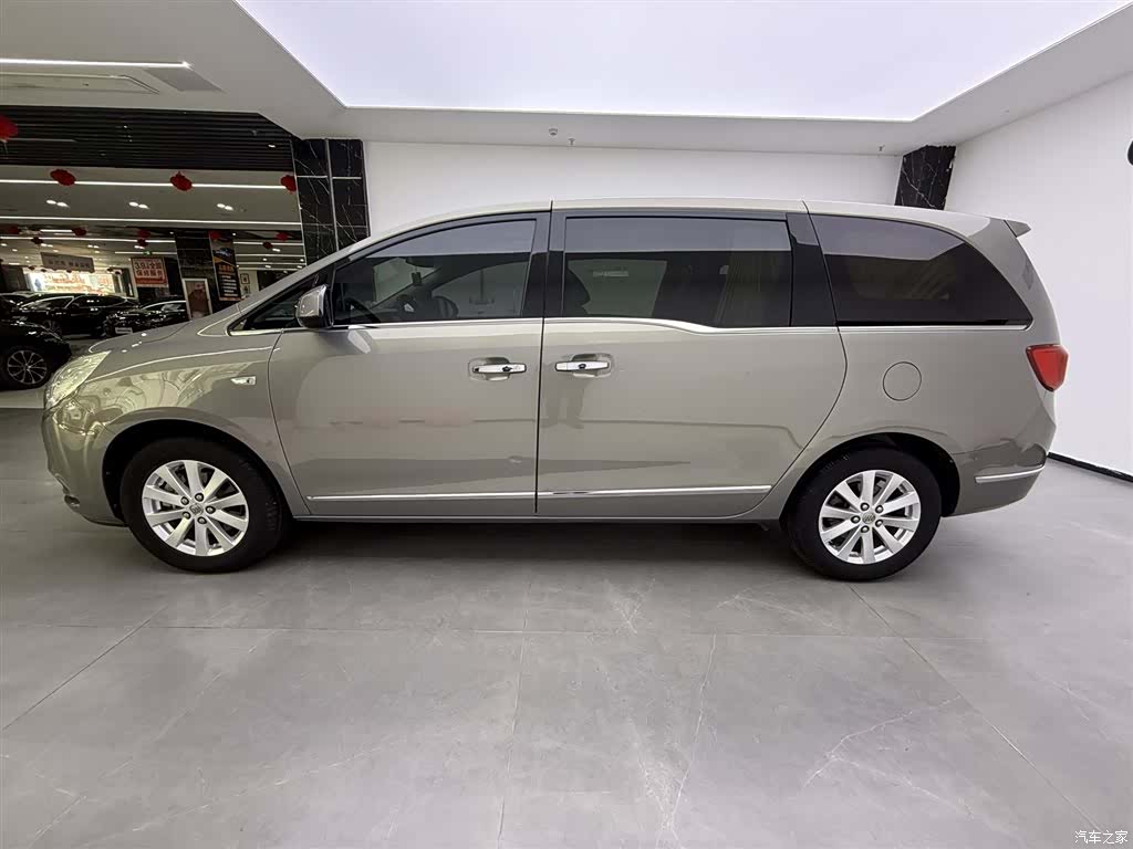 Buick GL8, 2020 8