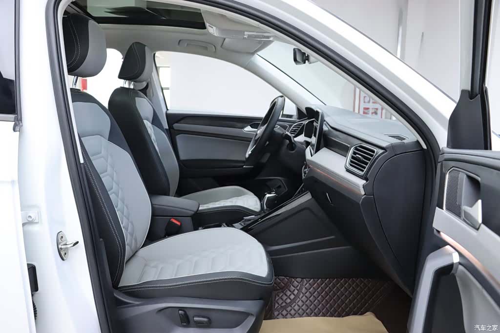 Volkswagen Tayron, 2023 16