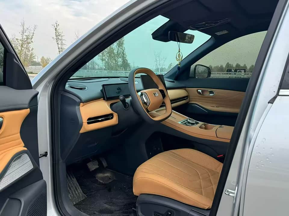 Geely Galaxy Galaxy Starship 7