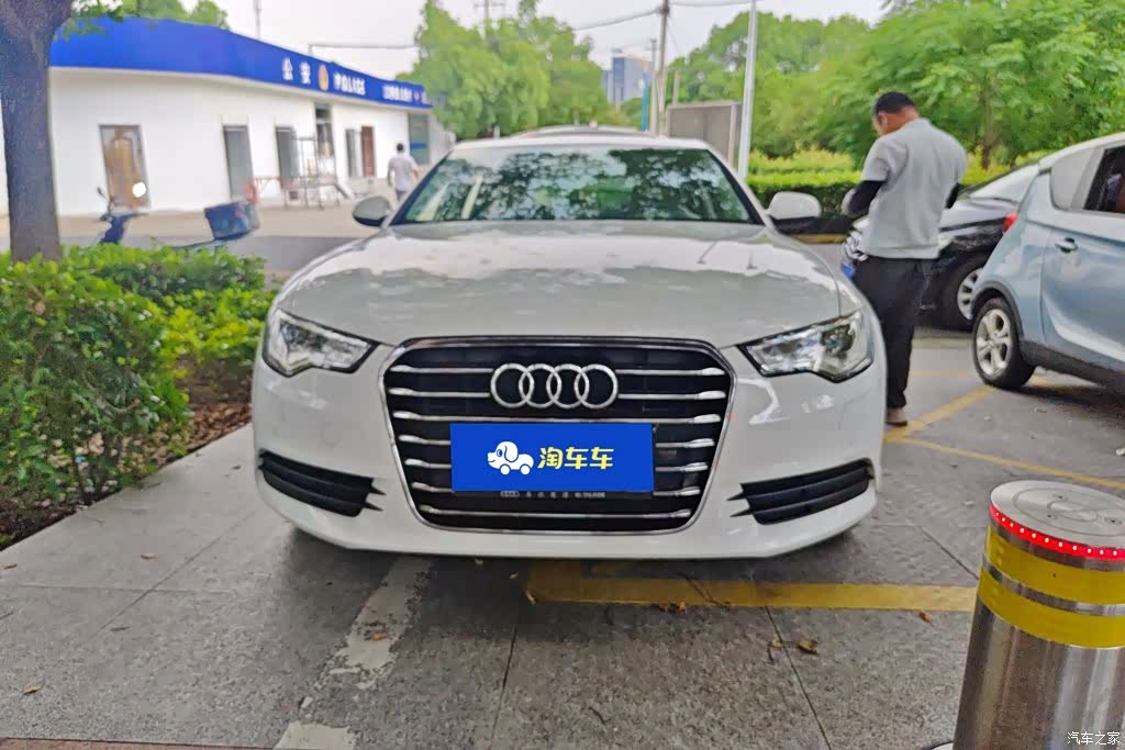 Audi A6L, 2015 2