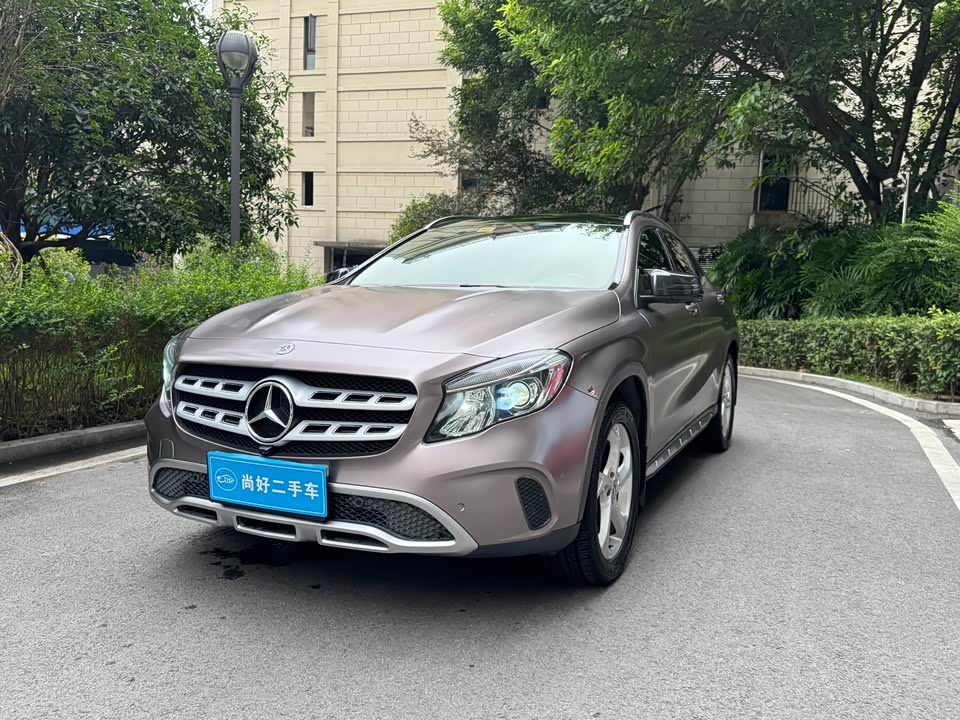 Mercedes-Benz GLA