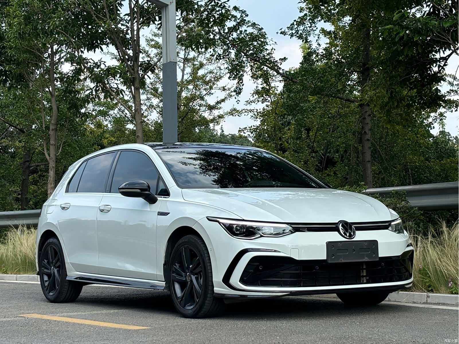 Volkswagen Golf, 2022 3