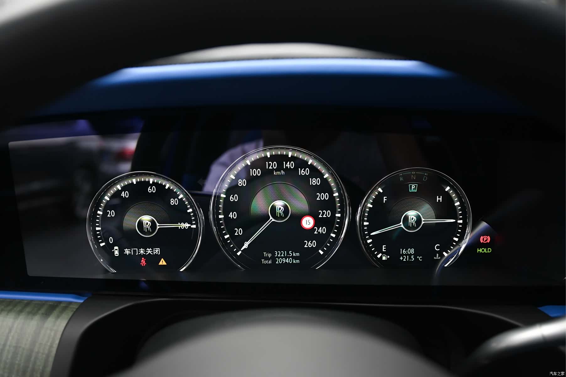Rolls-Royce Ghost, 2022 20