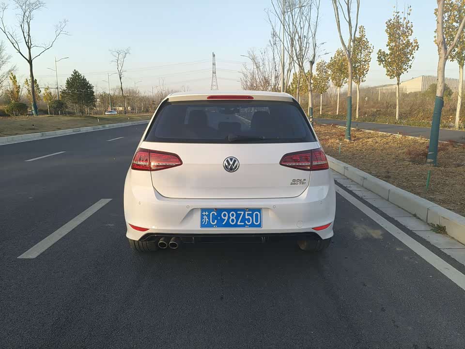 Volkswagen golf